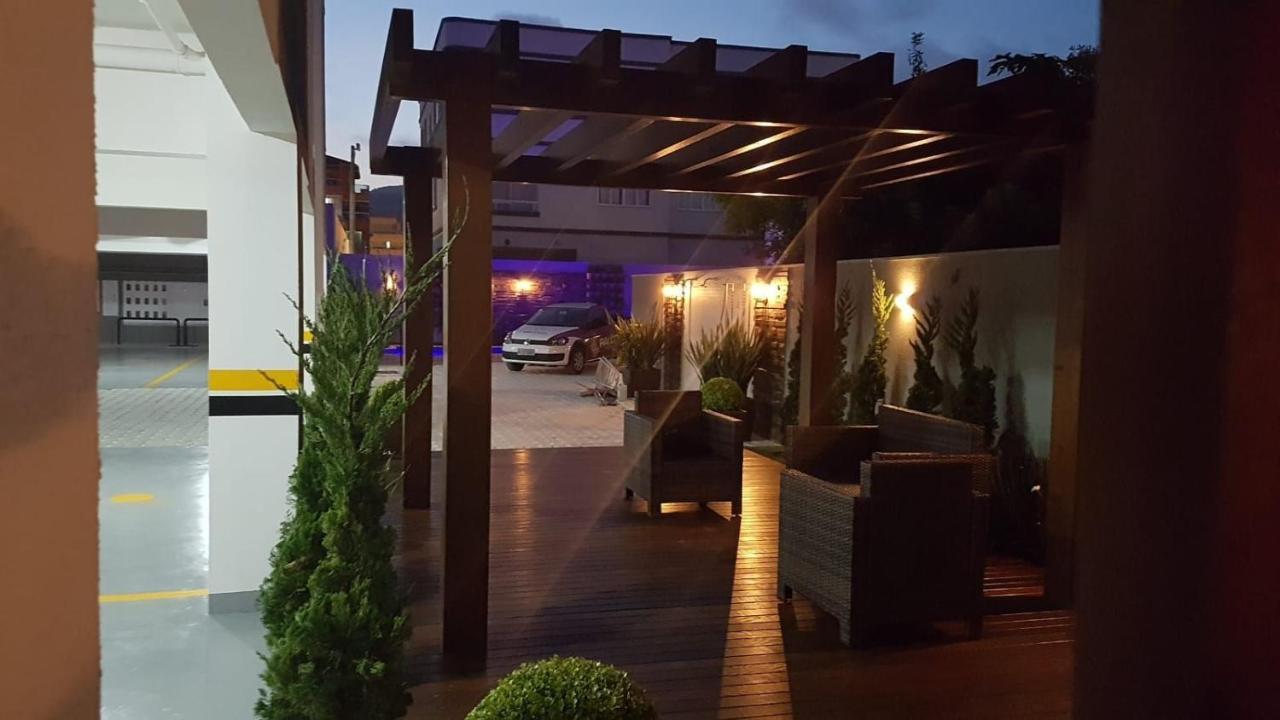 Var-101A Dpto Amplio En Condominio Cerrado Con Piscina Bombinhas Kültér fotó