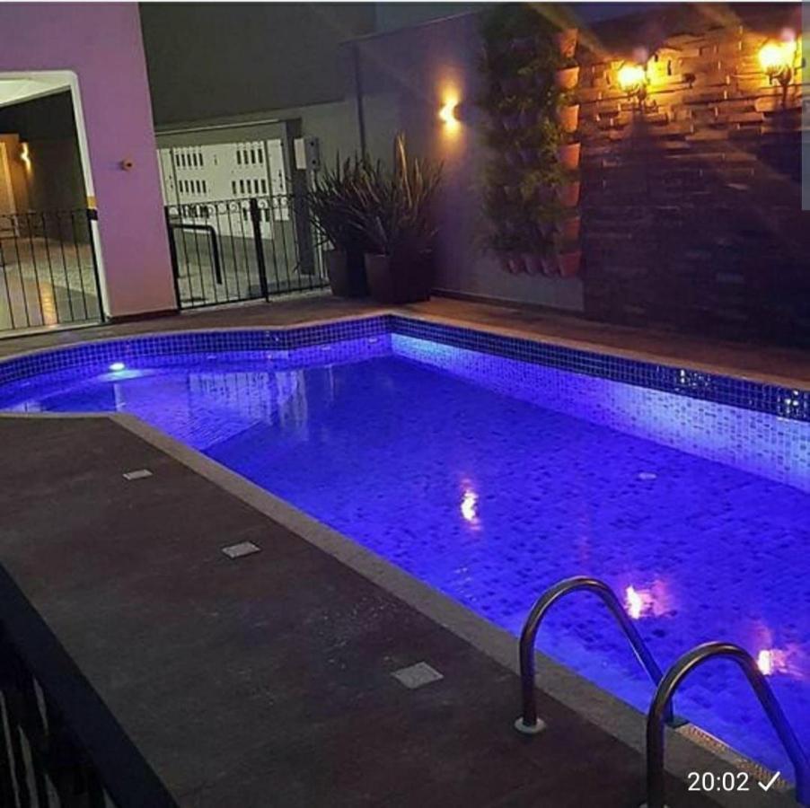 Var-101A Dpto Amplio En Condominio Cerrado Con Piscina Bombinhas Kültér fotó